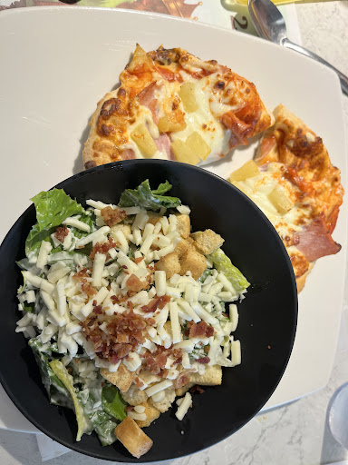 Photo of Pizzeria Stratos - 324 Rue St François, La Tuque, QC G9X 1S1